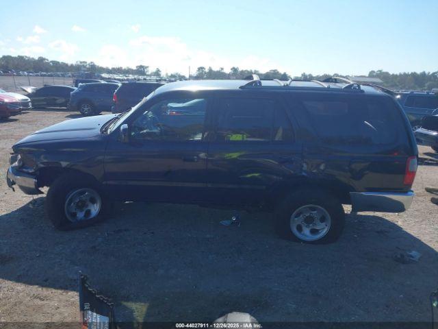 Toyota 4Runner Sr5 V6 Image 12