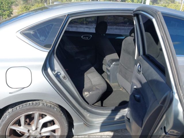 Nissan Sentra Sr Image 10