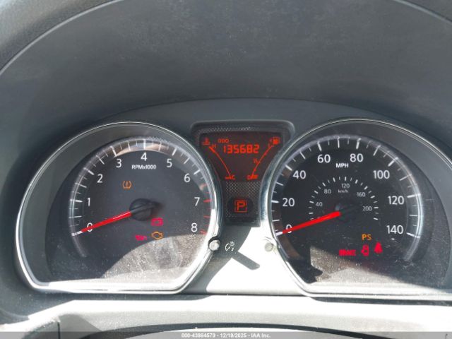 Nissan Versa 1.6 Sv Image 6