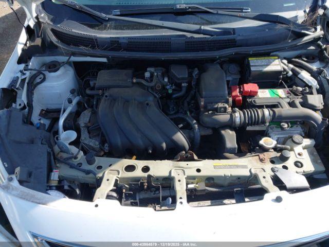 Nissan Versa 1.6 Sv Image 14