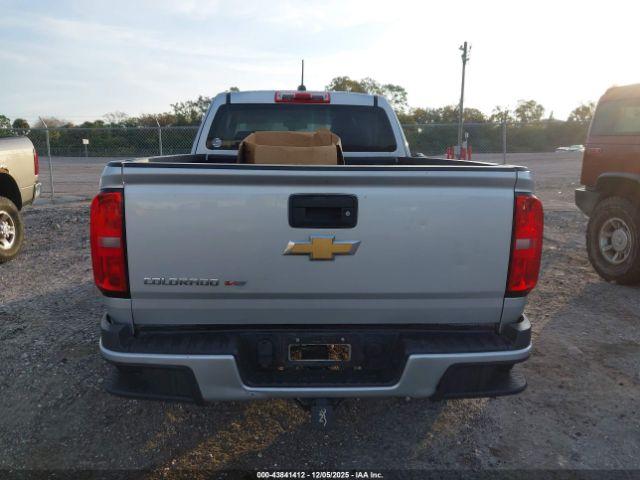 Chevrolet Colorado Wt Image 11