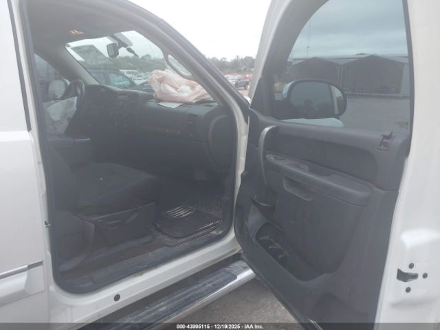 GMC Sierra 1500 Sle Image 4