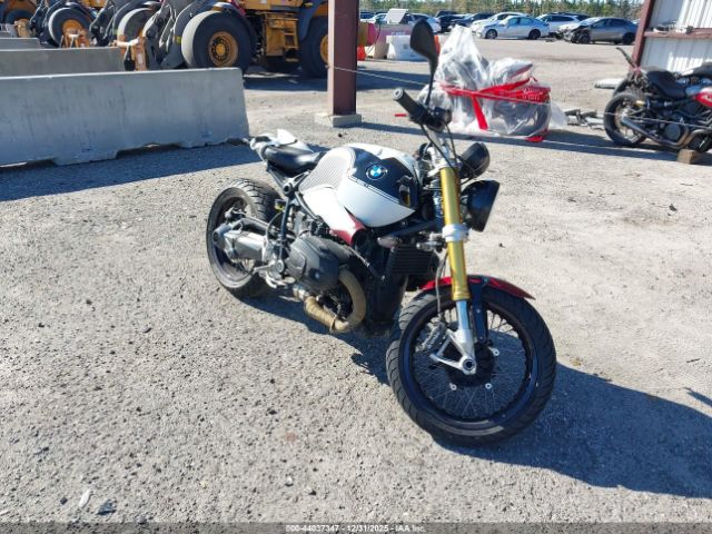 BMW R Nine T Image 1