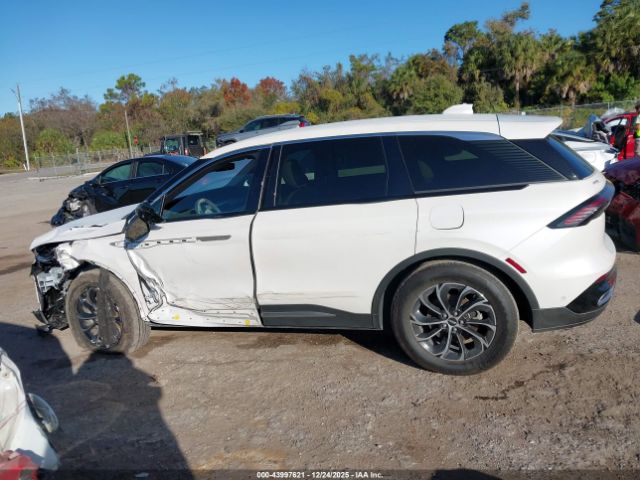 Lincoln Nautilus Premiere Image 11