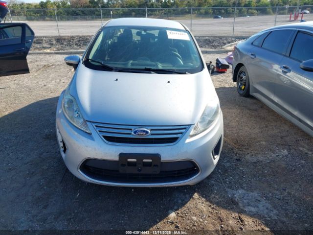 Ford Fiesta Se Image 4