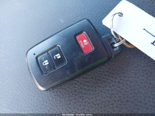 Toyota Tacoma Trd Off Road Image 8