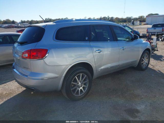 Buick Enclave Convenience Image 4