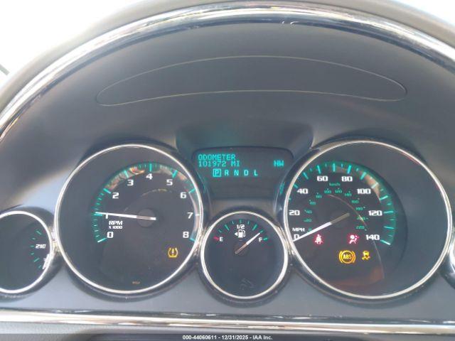 Buick Enclave Convenience Image 3