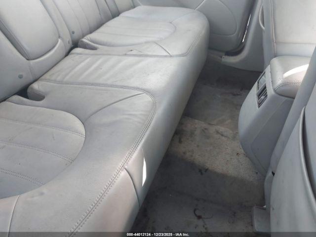 Buick Lucerne Cxl Image 11