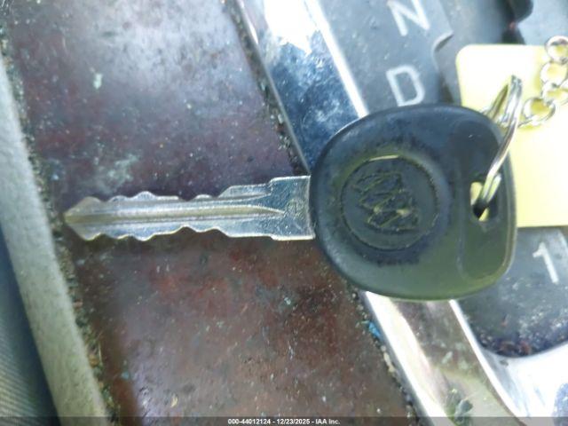 Buick Lucerne Cxl Image 8