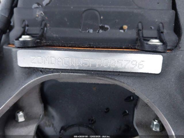 Ducati Panigale V4s Image 12