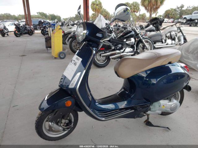 Vespa Sprint 150 3v Image 2