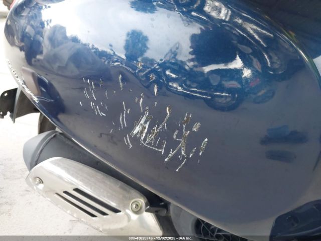 Vespa Sprint 150 3v Image 14