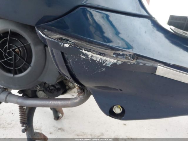 Vespa Sprint 150 3v Image 13